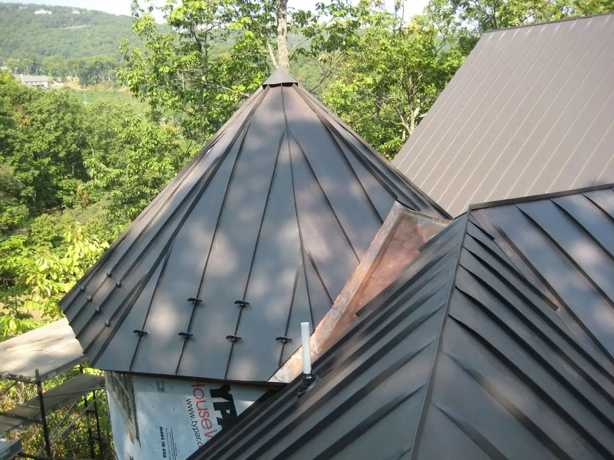 Professional Roof Tarp Installation by Craftsman Roofing in Macedonia